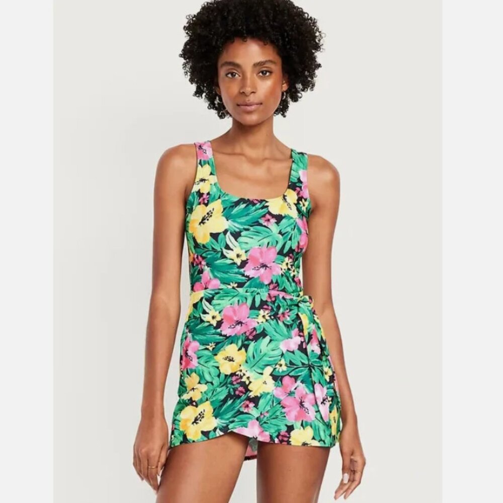 NWT Old Navy Women Wrap-Front Swimsuit Swim Dress Sarong Tropical Floral M